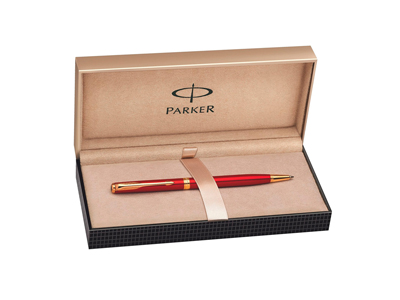 Ручка Parker шариковая "Sonnet Red Lacquer GT" с логотипом в Нефтекамске заказать по выгодной цене в кибермаркете AvroraStore