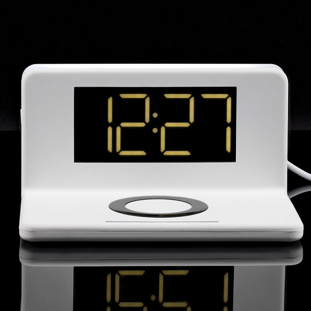 Часы настольные с беспроводным зарядным устройством Pitstop, белые с логотипом в Нефтекамске заказать по выгодной цене в кибермаркете AvroraStore
