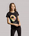 Футболка женская Feel The Beat, черная с логотипом в Нефтекамске заказать по выгодной цене в кибермаркете AvroraStore
