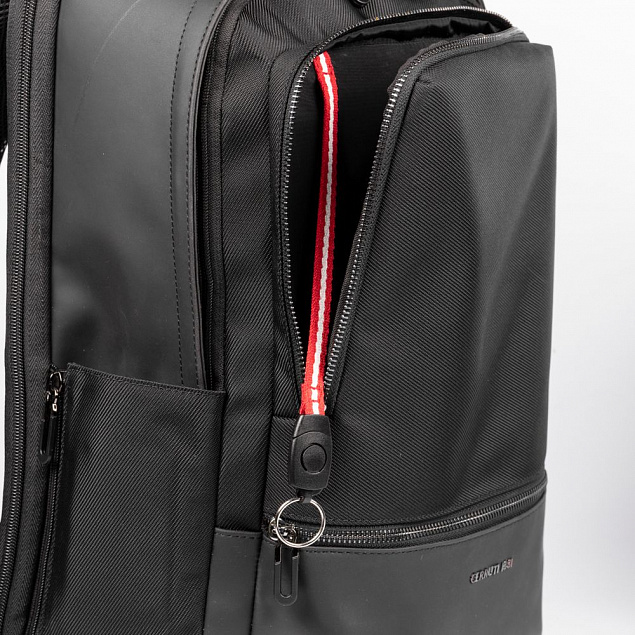 Рюкзак Heathrow Black с логотипом в Нефтекамске заказать по выгодной цене в кибермаркете AvroraStore