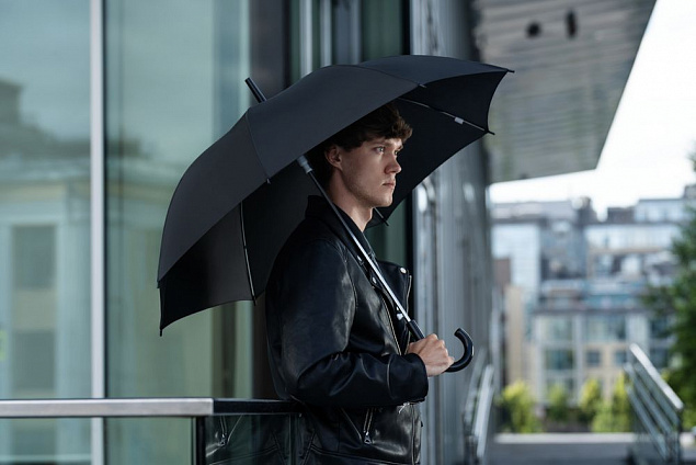 Зонт-трость Promo, черный с логотипом в Нефтекамске заказать по выгодной цене в кибермаркете AvroraStore