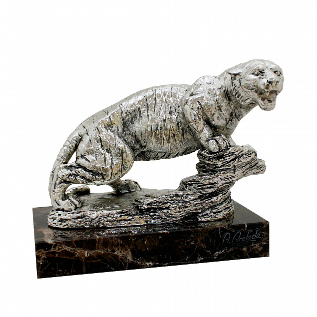 Скульптура "Тигр" с логотипом в Нефтекамске заказать по выгодной цене в кибермаркете AvroraStore