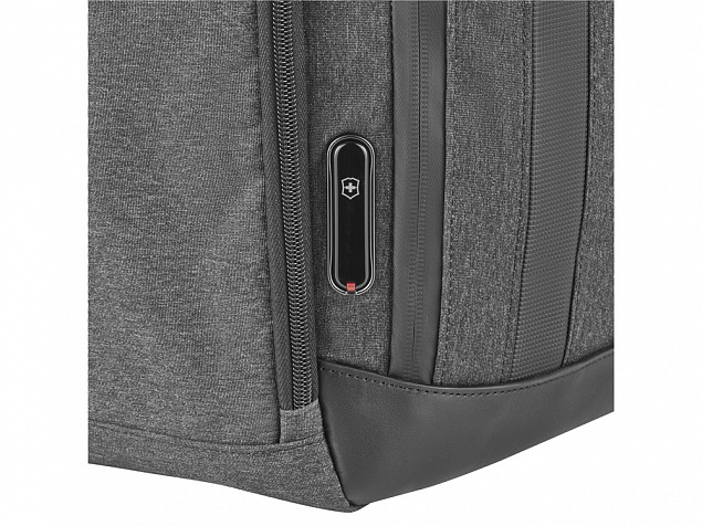 Рюкзак VICTORINOX Architecture Urban2 City Backpack 14'', серый, полиэстер / кожа, 30x19x42 см, 17 л с логотипом в Нефтекамске заказать по выгодной цене в кибермаркете AvroraStore