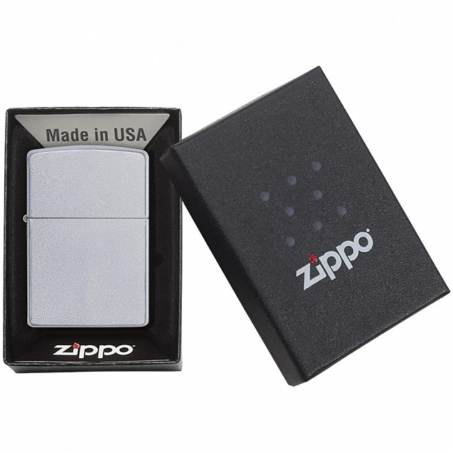 Зажигалка Zippo Classic Satin, серебристая с логотипом в Нефтекамске заказать по выгодной цене в кибермаркете AvroraStore
