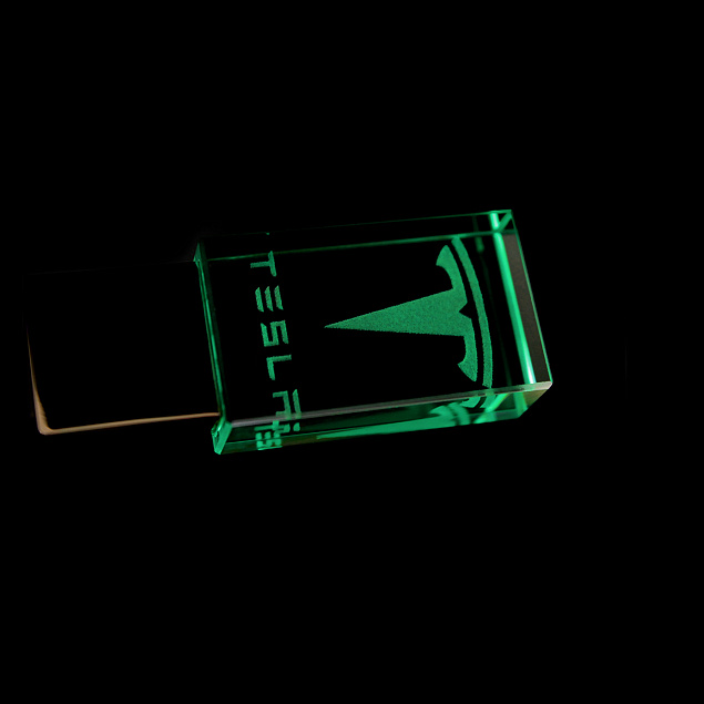 Флешка "Moon" 16 Гб c подсветкой - Зеленый FF с логотипом в Нефтекамске заказать по выгодной цене в кибермаркете AvroraStore