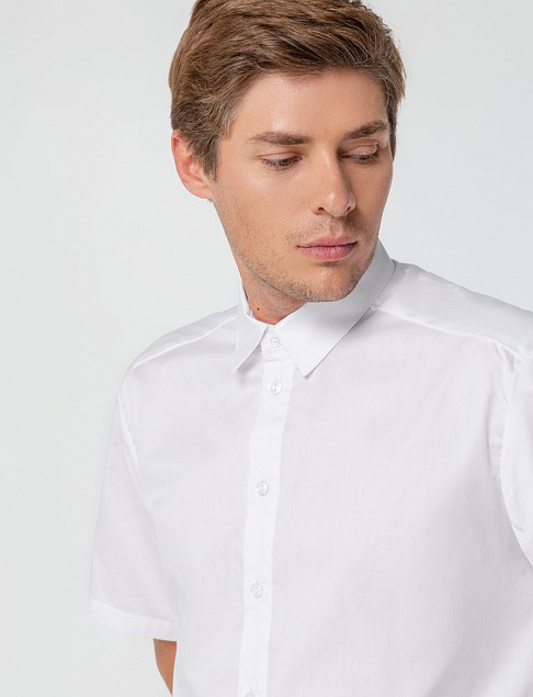 Рубашка мужская с коротким рукавом Collar, белая с логотипом в Нефтекамске заказать по выгодной цене в кибермаркете AvroraStore