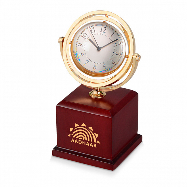 ВИП-часы с логотипом на заказ в Нефтекамске