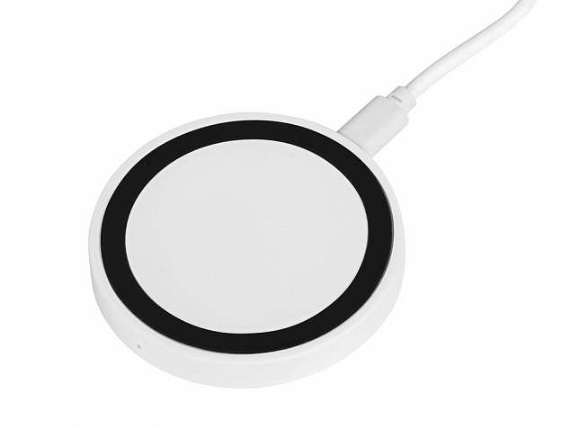 Беспроводное зарядное устройство «Dot», 5 Вт с логотипом в Нефтекамске заказать по выгодной цене в кибермаркете AvroraStore