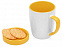 Кружка с универсальной подставкой Мак-Кинни , белый/желтый с логотипом в Нефтекамске заказать по выгодной цене в кибермаркете AvroraStore